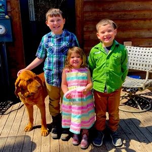 Meet your Posher, Toni